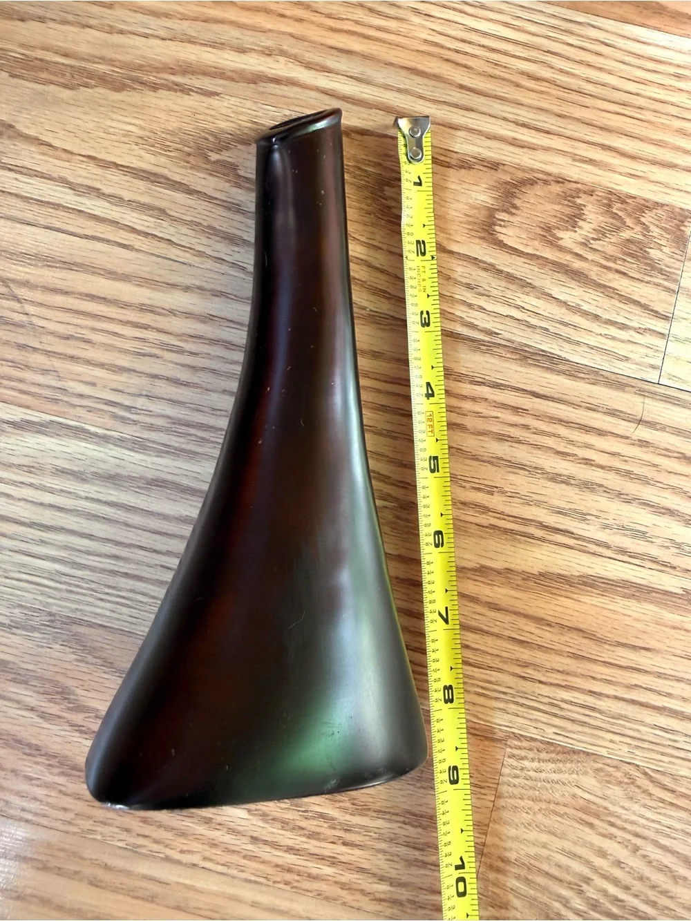 Japanese Ikebana Bronze Horn Vase